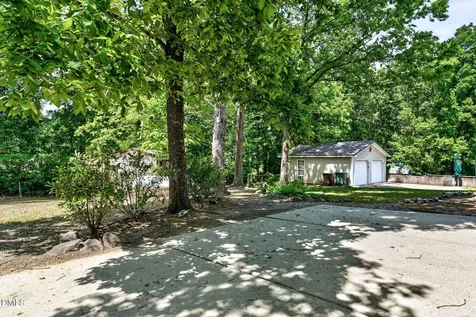 1608 Burnley Drive Cary NC 27511
