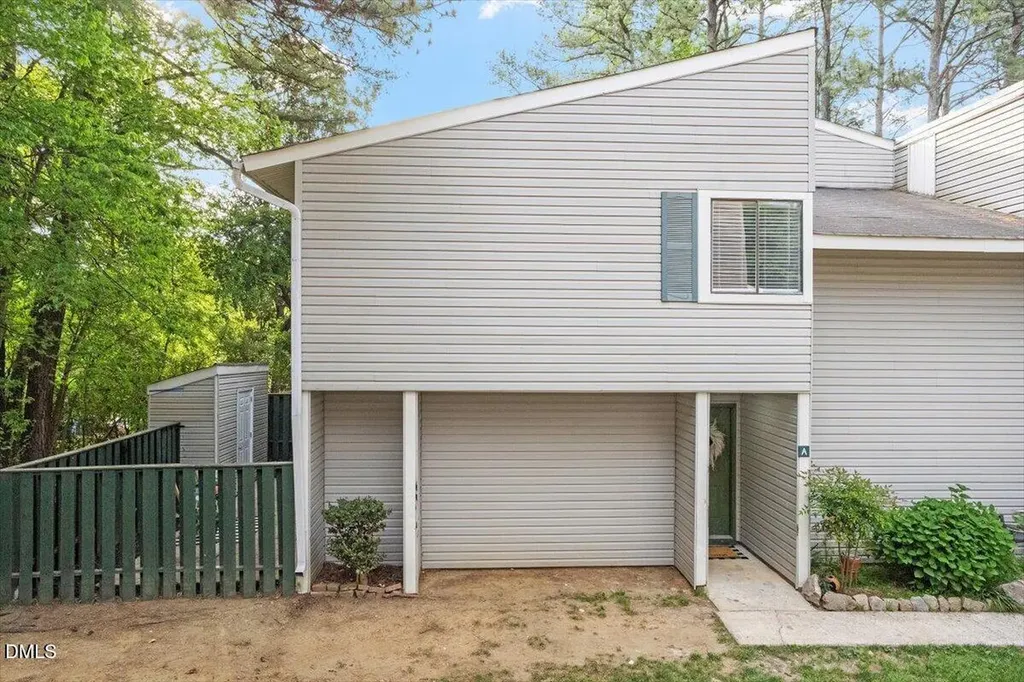 4715 Walden Pond Drive Raleigh NC 27604