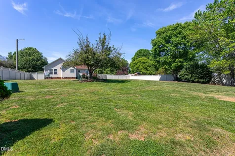 6124 Southwind Drive Mebane NC 27302