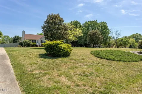 6124 Southwind Drive Mebane NC 27302