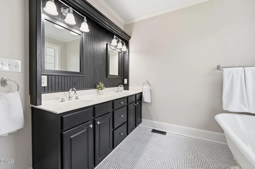 264 Elmcrest Drive Holly Springs NC 27540