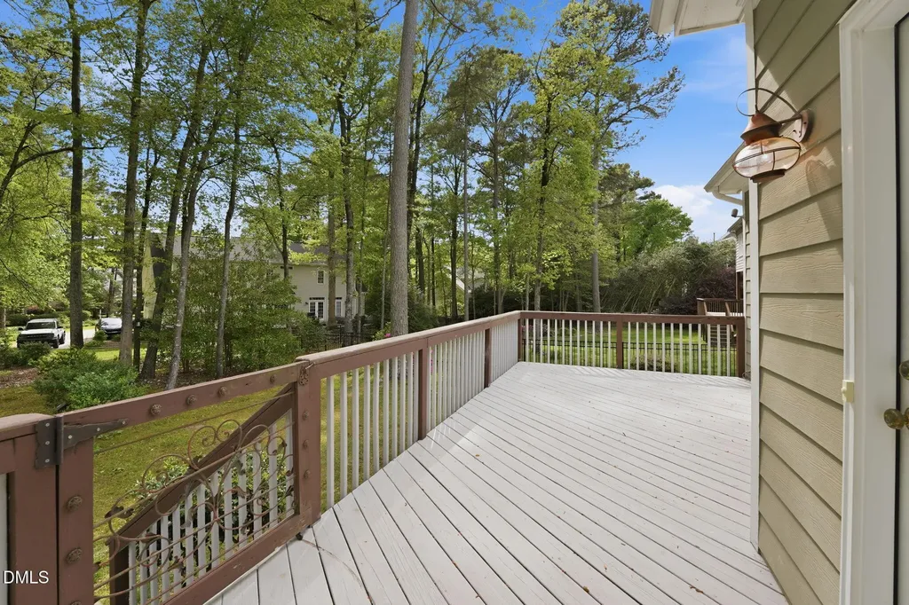 264 Elmcrest Drive Holly Springs NC 27540