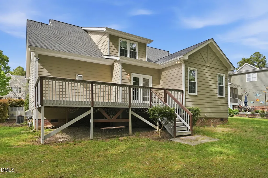 264 Elmcrest Drive Holly Springs NC 27540