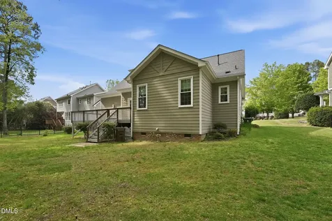 264 Elmcrest Drive Holly Springs NC 27540