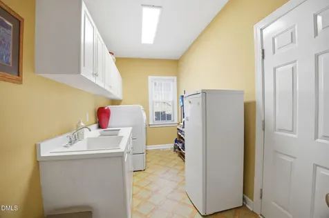 301 Danton Drive Cary NC 27518