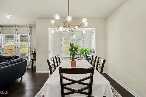 441 Duggins Point Apex NC 27523