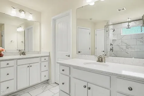 441 Duggins Point Apex NC 27523