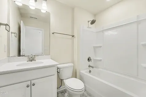 441 Duggins Point Apex NC 27523