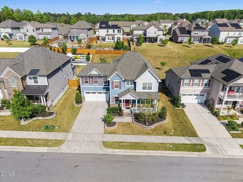 441 Duggins Point Apex NC 27523
