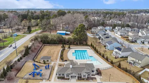 441 Duggins Point Apex NC 27523