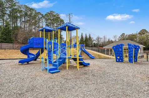 441 Duggins Point Apex NC 27523
