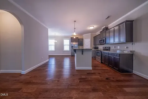802 Hickory Lane Mebane NC 27302