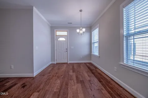 802 Hickory Lane Mebane NC 27302
