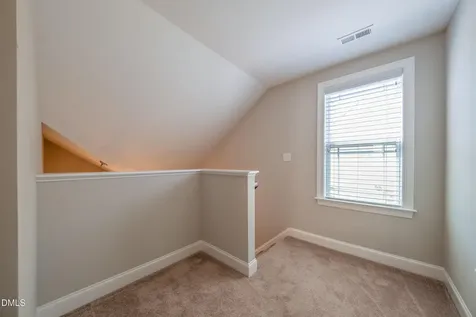 802 Hickory Lane Mebane NC 27302