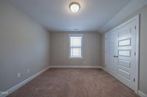 802 Hickory Lane Mebane NC 27302