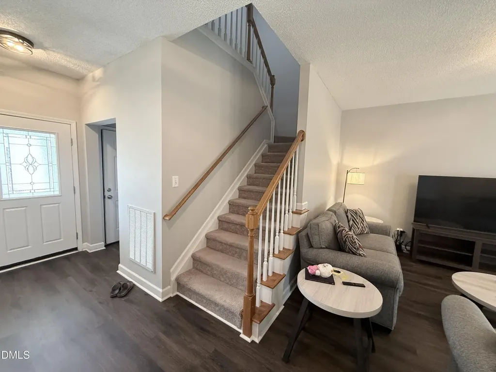 7732 Astoria Place Raleigh NC 27612