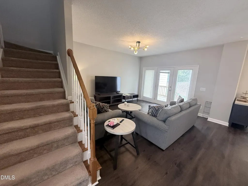 7732 Astoria Place Raleigh NC 27612