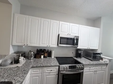 7732 Astoria Place Raleigh NC 27612