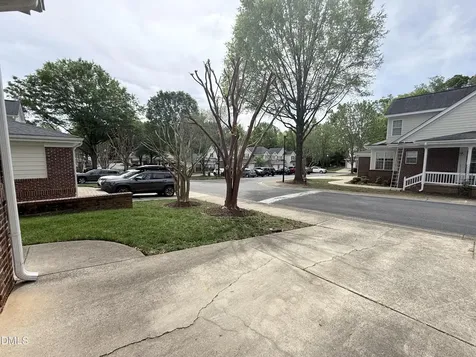 7732 Astoria Place Raleigh NC 27612