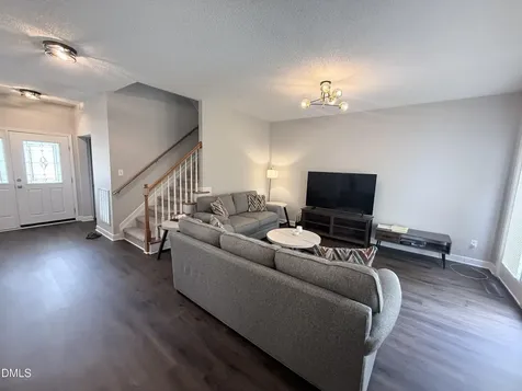 7732 Astoria Place Raleigh NC 27612
