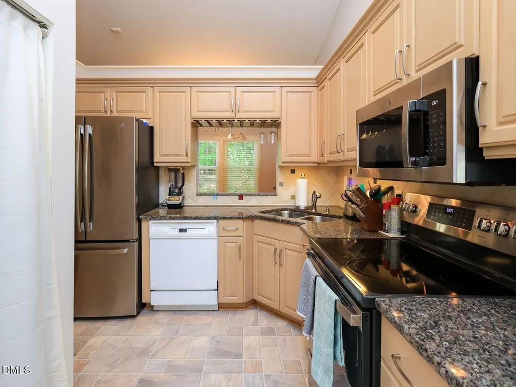 138 Renwick Court Raleigh NC 27615