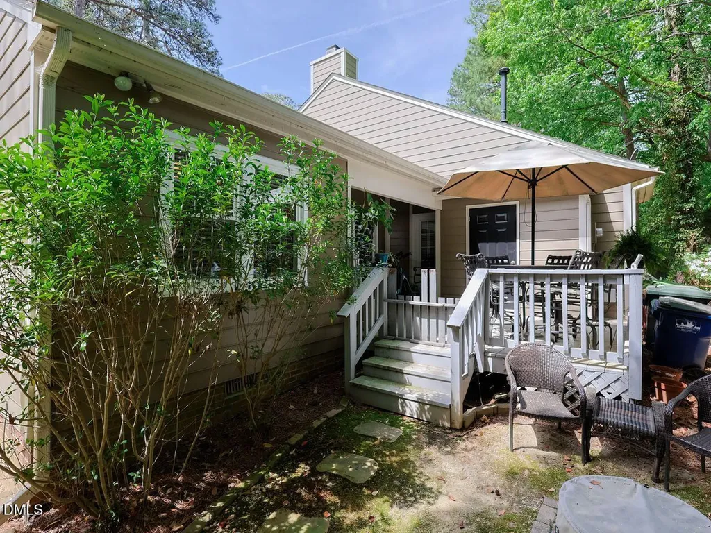 138 Renwick Court Raleigh NC 27615