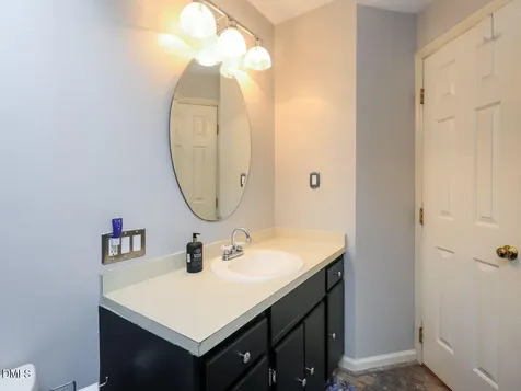 138 Renwick Court Raleigh NC 27615