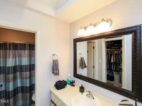 138 Renwick Court Raleigh NC 27615