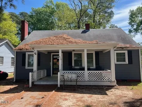 913 Woodrow Street S Wilson NC 27893