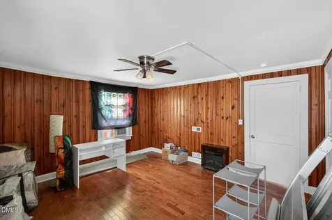 913 Woodrow Street S Wilson NC 27893