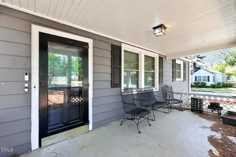 913 Woodrow Street S Wilson NC 27893