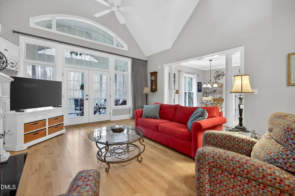 4613 Cross Brook Lane Raleigh NC 27610