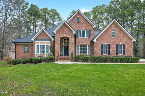 4613 Cross Brook Lane Raleigh NC 27610