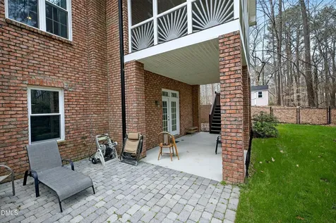 4613 Cross Brook Lane Raleigh NC 27610