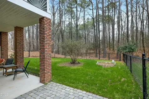 4613 Cross Brook Lane Raleigh NC 27610