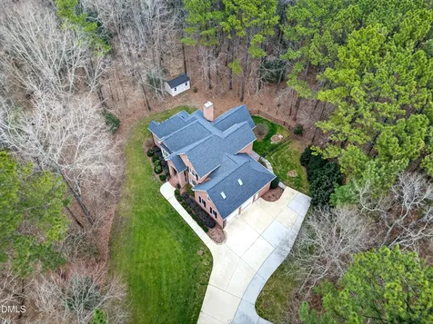 4613 Cross Brook Lane Raleigh NC 27610