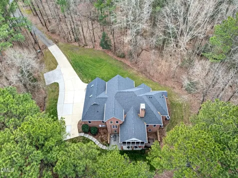 4613 Cross Brook Lane Raleigh NC 27610