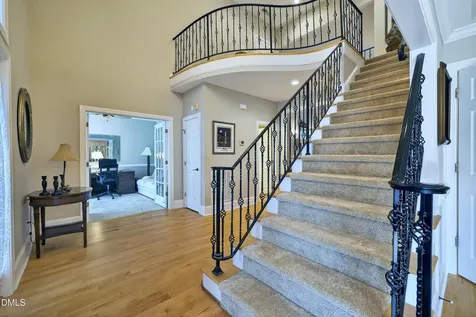 4613 Cross Brook Lane Raleigh NC 27610