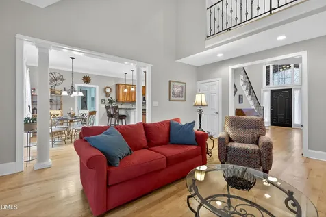4613 Cross Brook Lane Raleigh NC 27610