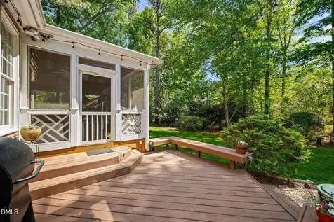 105 Fifemoor Court Cary NC 27518