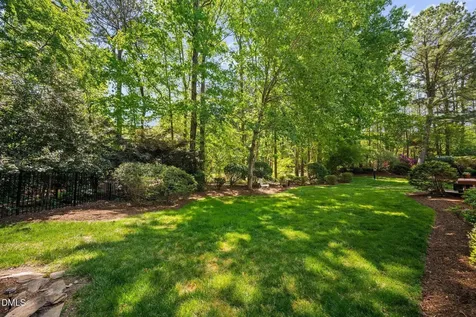 105 Fifemoor Court Cary NC 27518