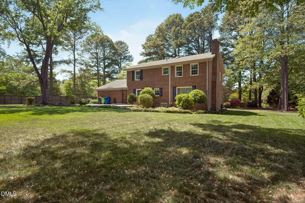6700 Brookmeade Place Raleigh NC 27612