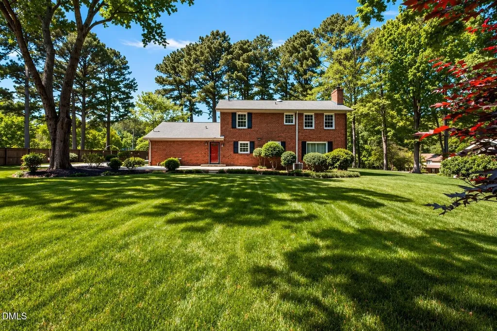 6700 Brookmeade Place Raleigh NC 27612