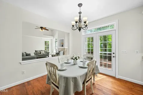 1279 Horsham Way Apex NC 27502