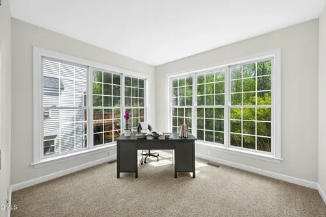 1279 Horsham Way Apex NC 27502