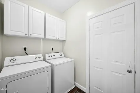 1279 Horsham Way Apex NC 27502