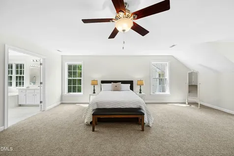 1279 Horsham Way Apex NC 27502