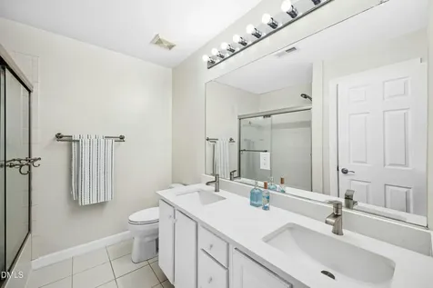 1279 Horsham Way Apex NC 27502