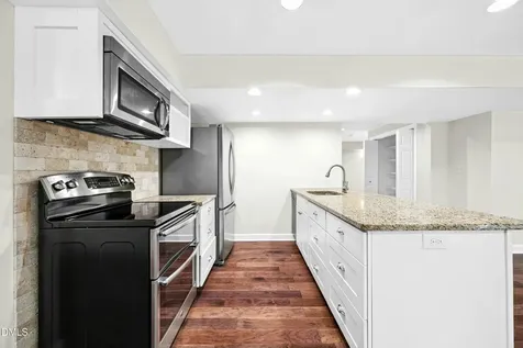 1279 Horsham Way Apex NC 27502