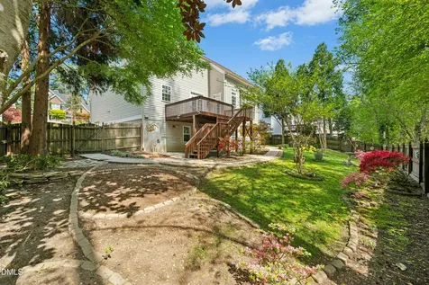 1279 Horsham Way Apex NC 27502